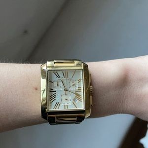 BUY 1 GET 1 - Michael Kors MK 5061- Watch ⏱